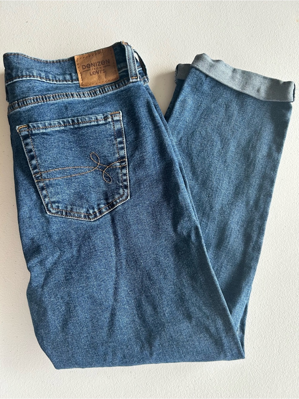 Denizen from Levi's WaterLess Medium Wash Stretch Jeans Size 8 W29
